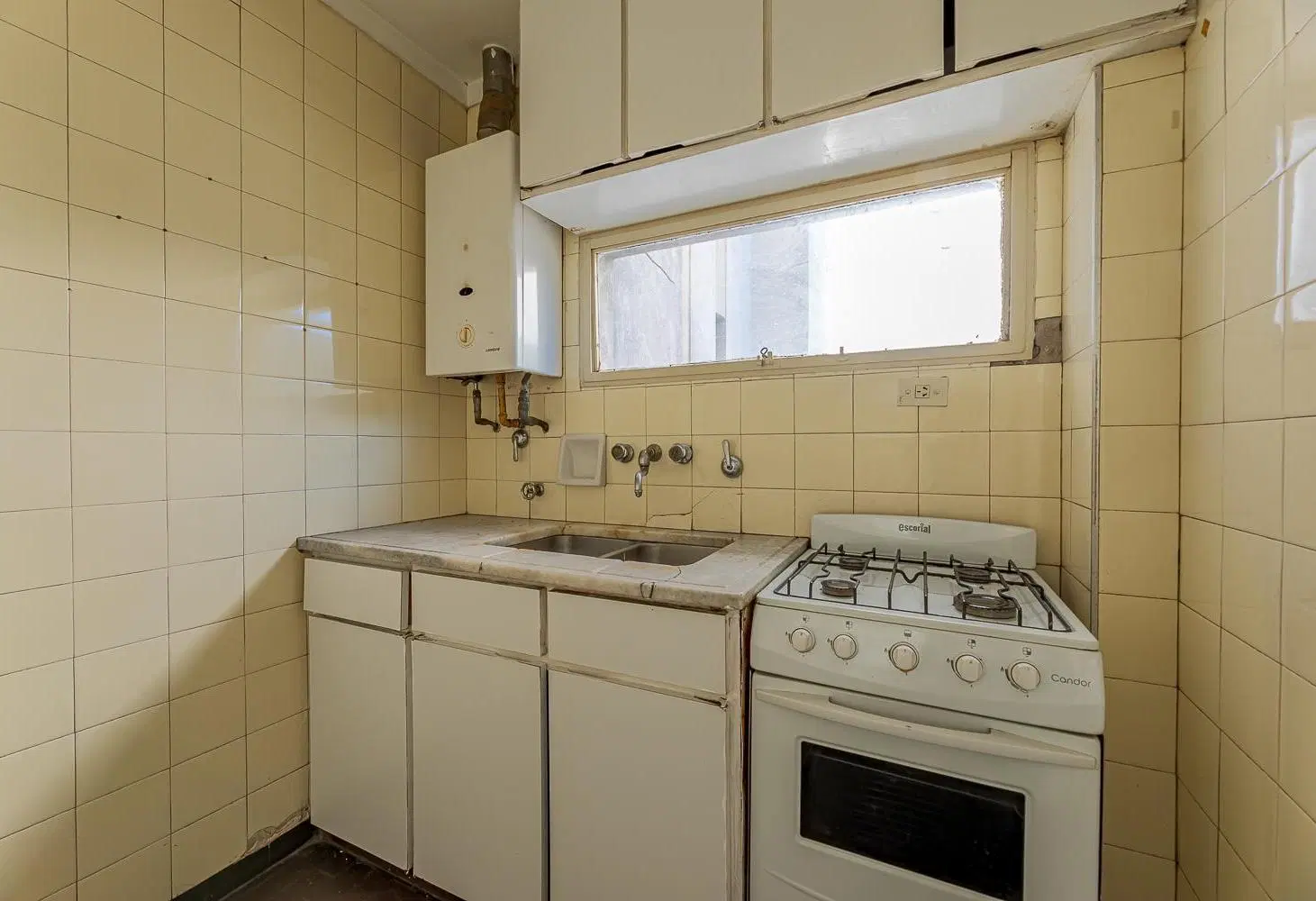 Venta departamento de 1 dormitorio Centro Rosario 2
