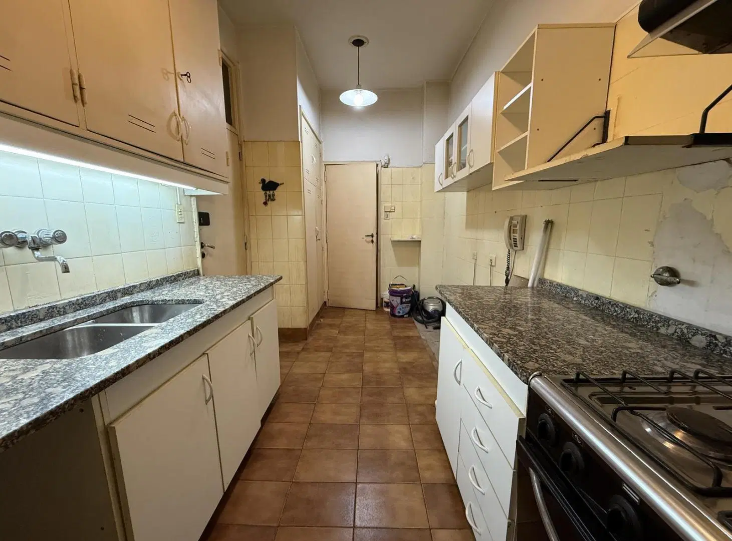 Departamento frente a plaza San Martin 1