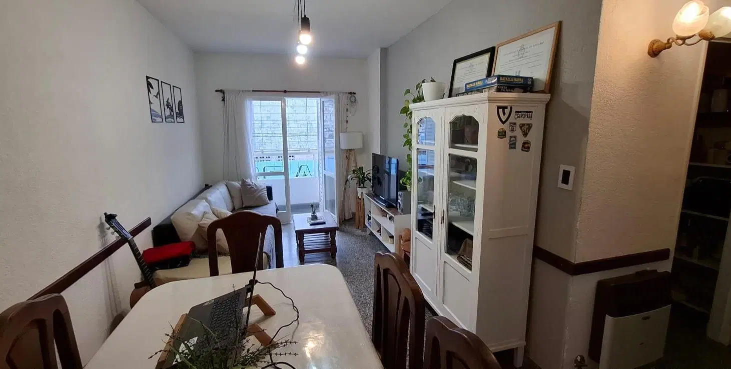 Departamento de 1 dormitorio por escalera 2