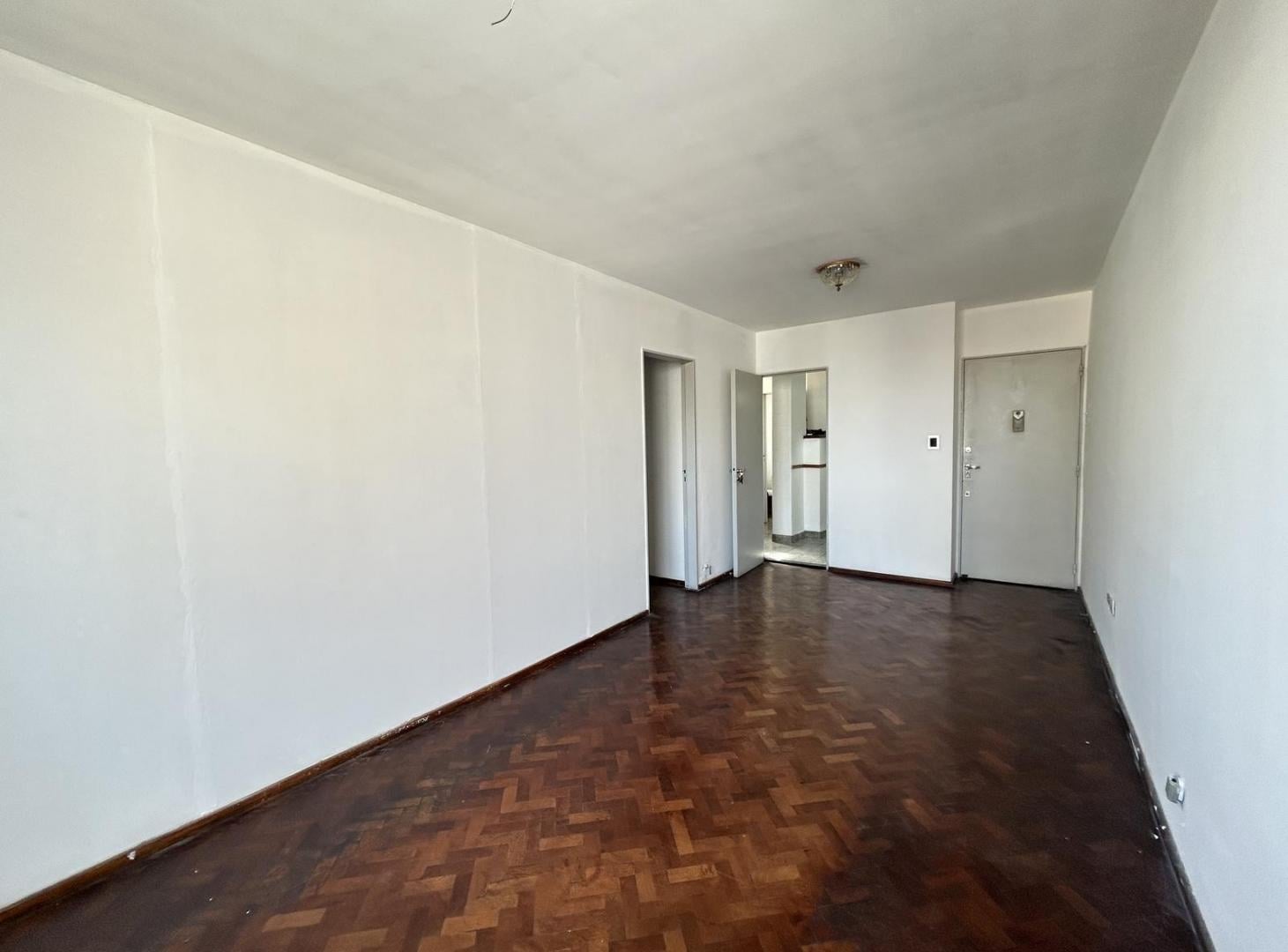 Foto de Alquiler Departamento 3 dormitorios con Cochera, imagen 2
