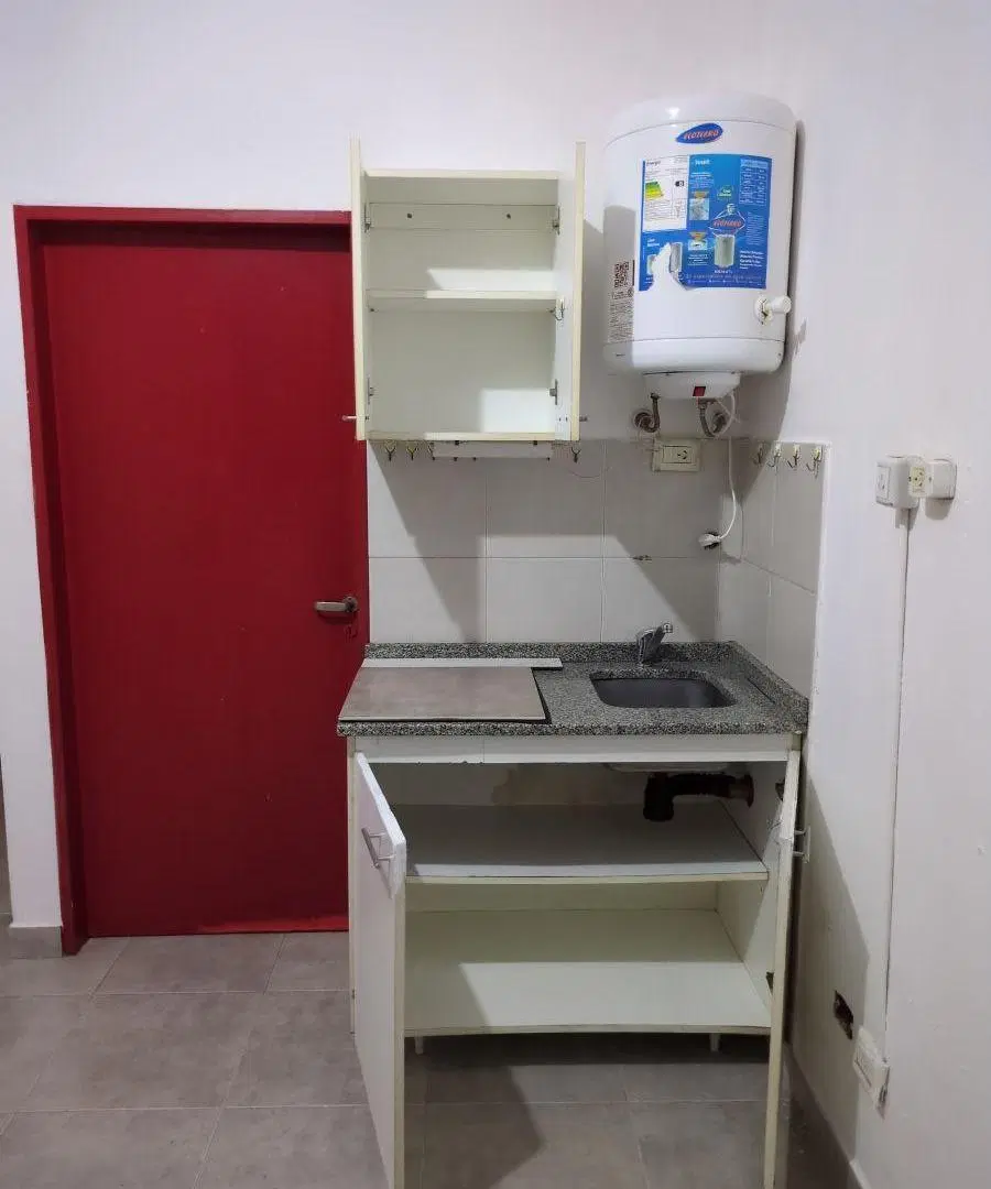 Oficina Comercial 23 m² Cercanía Subte B y Tren Mitre C/baño, Ducha, Bacha y Muebles Mesada 4