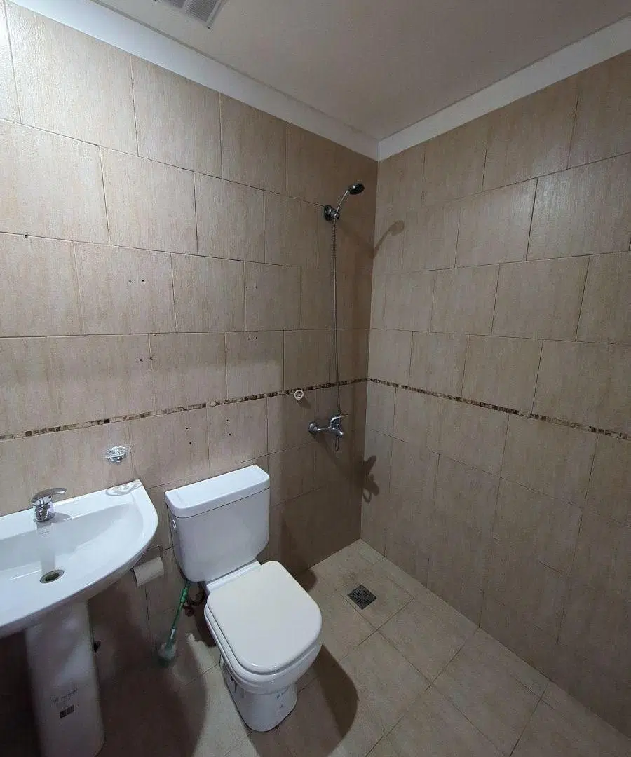 Oficina Comercial 23 m² Cercanía Subte B y Tren Mitre C/baño, Ducha, Bacha y Muebles Mesada 5