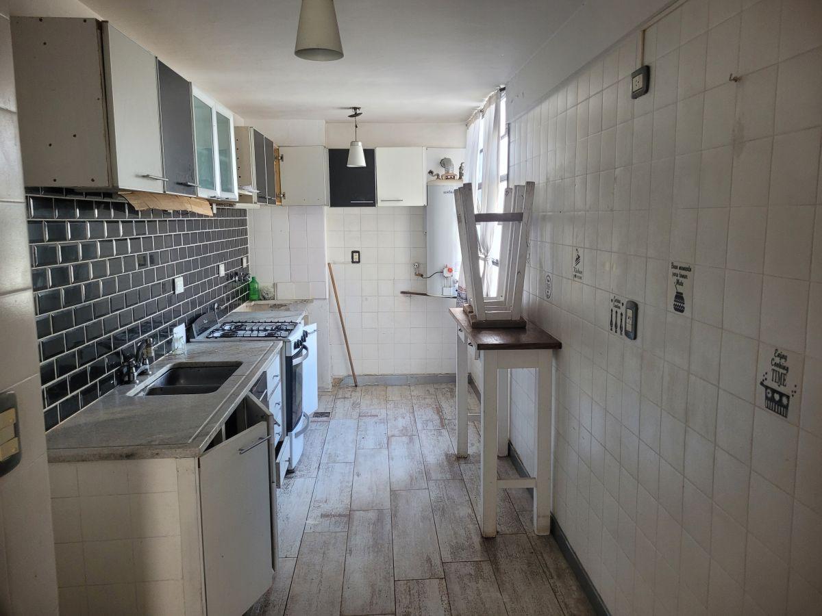 Foto de Depto de 3 ambientes y 67 m² de superficie con balcón corrido al, imagen 4