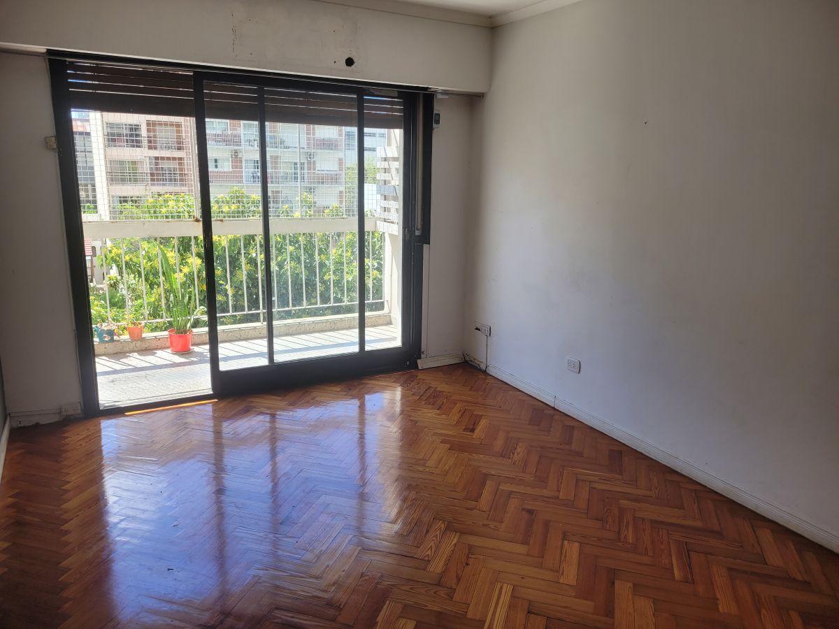 Foto de Depto de 3 ambientes y 67 m² de superficie con balcón corrido al, imagen 1