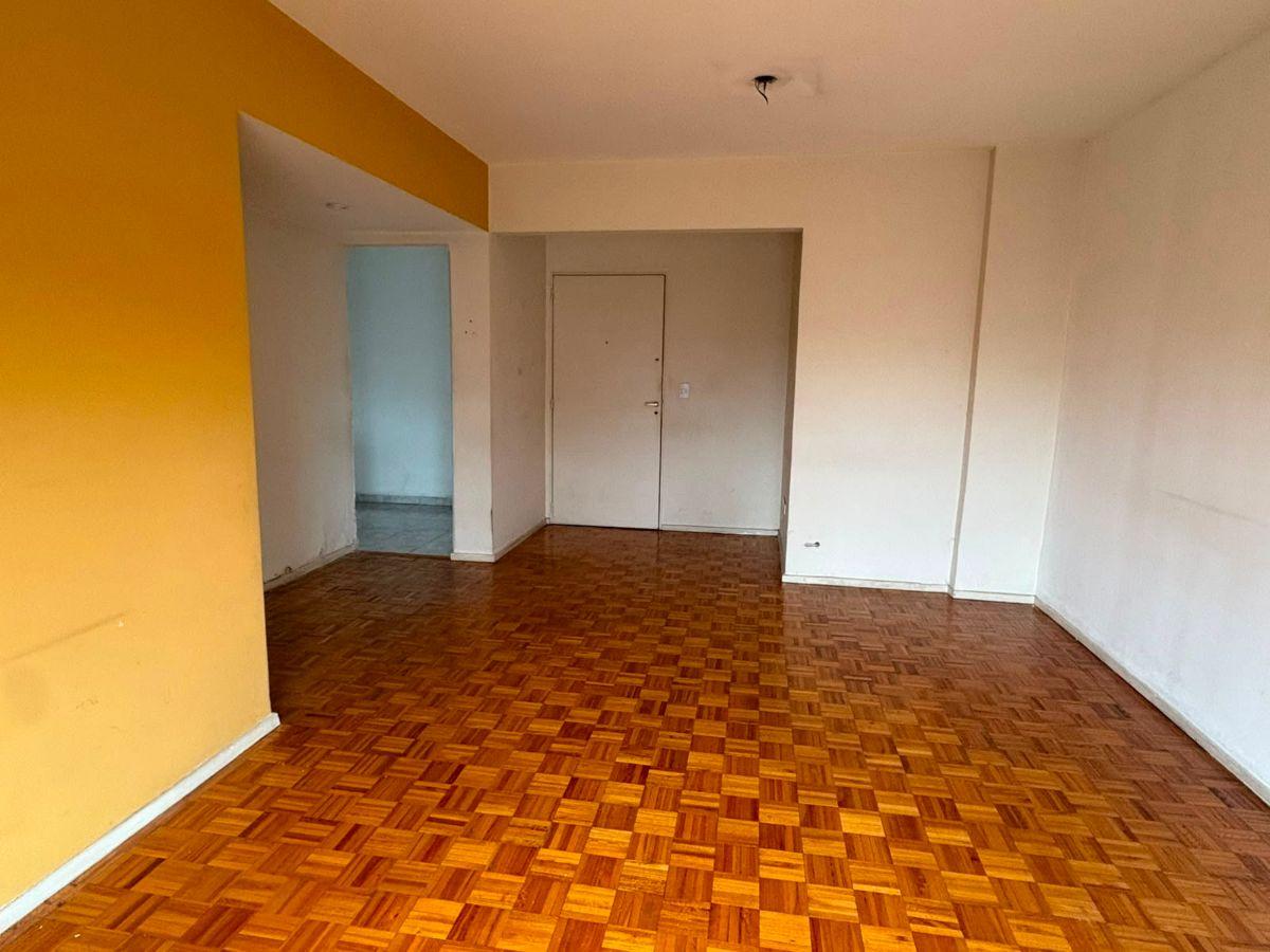 Foto de Departamento de 3 Ambientes con Cochera en Alquiler - Villa del Parque, imagen 5