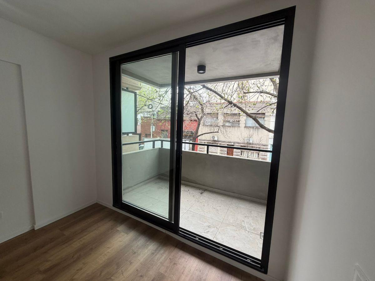 Foto de Monoambiente en VENTA - Villa del Parque, imagen 1