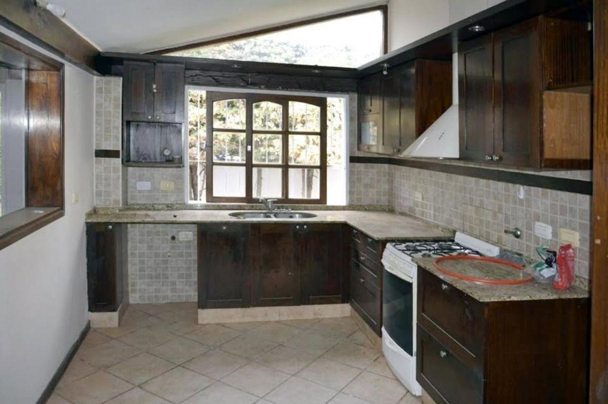 Foto de Casa de 3 Dorm. en Complejo Los Tilos, Bº Quintas de Argüello., imagen 2