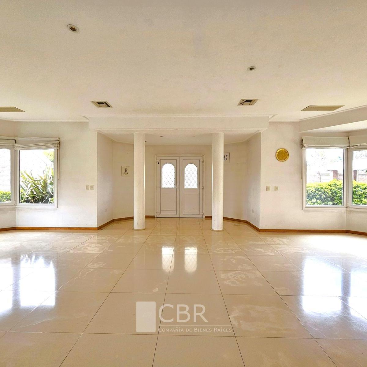 Foto de Espectacular Residencia de 760 m2 sobre Cul de Sac - Quincho - Piscina, imagen 4