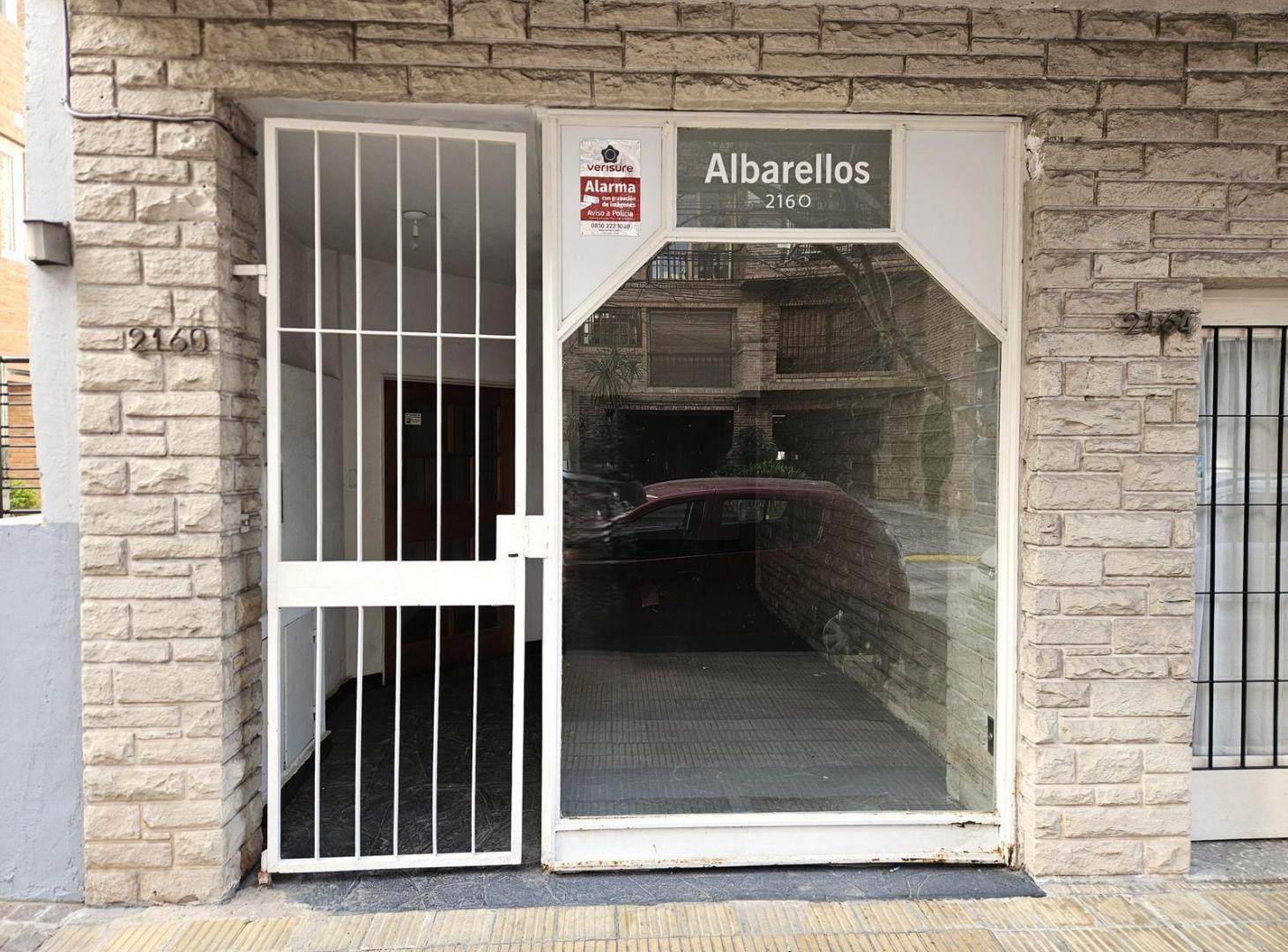 Foto de Excelente Local Comercial en el Centro de Martínez!, imagen 2