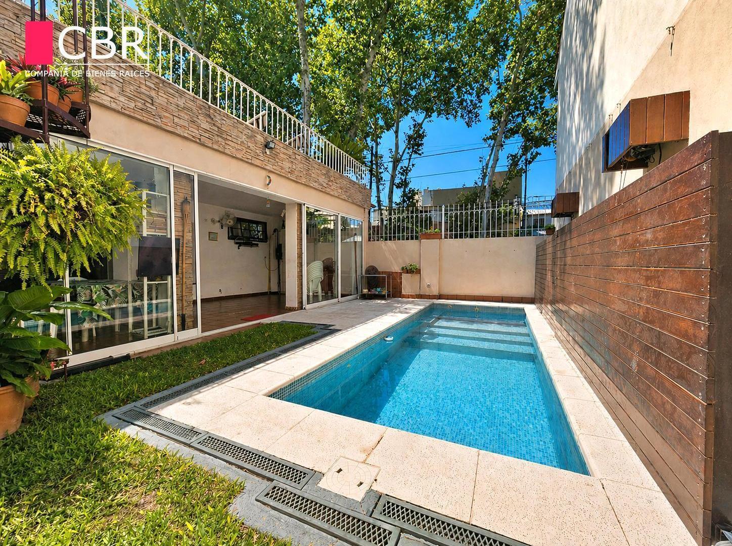 Foto de Impecable Casa con Jardín, Terraza, Quincho y Piscina - Muy Luminosa!, imagen 1
