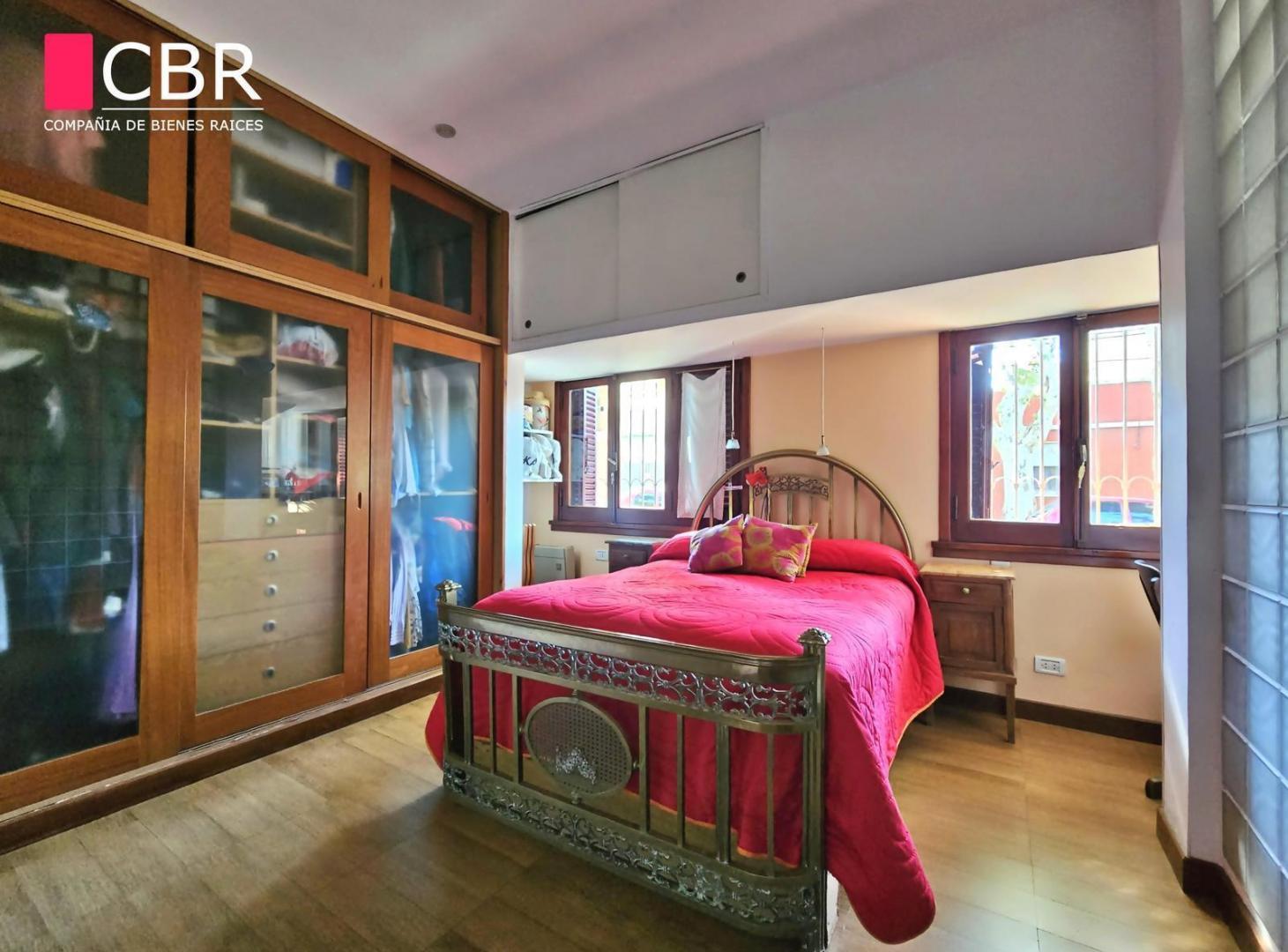 Foto de Impecable Casa con Jardín, Terraza, Quincho y Piscina - Muy Luminosa!, imagen 4