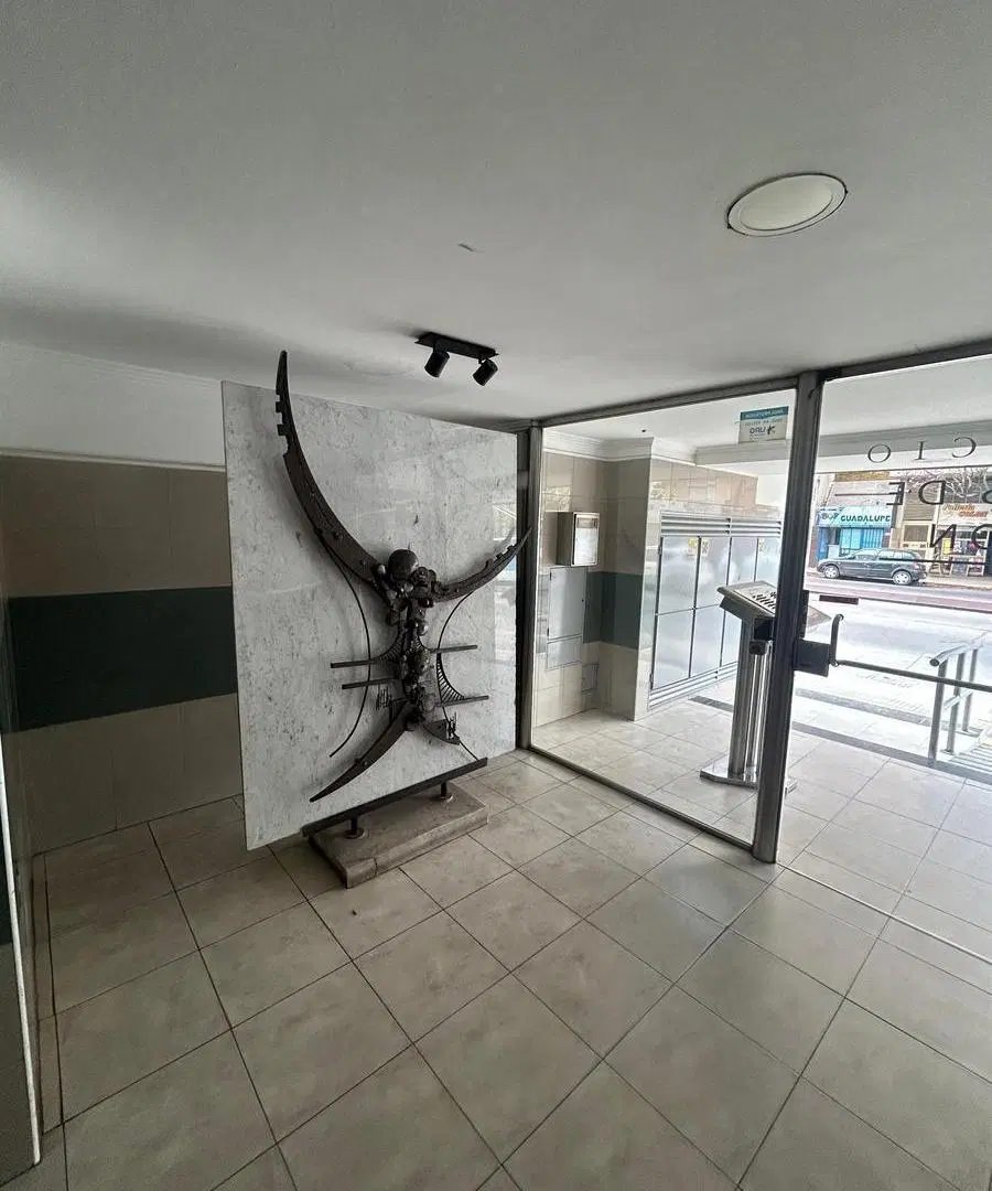 Departamento en Alberdi 5