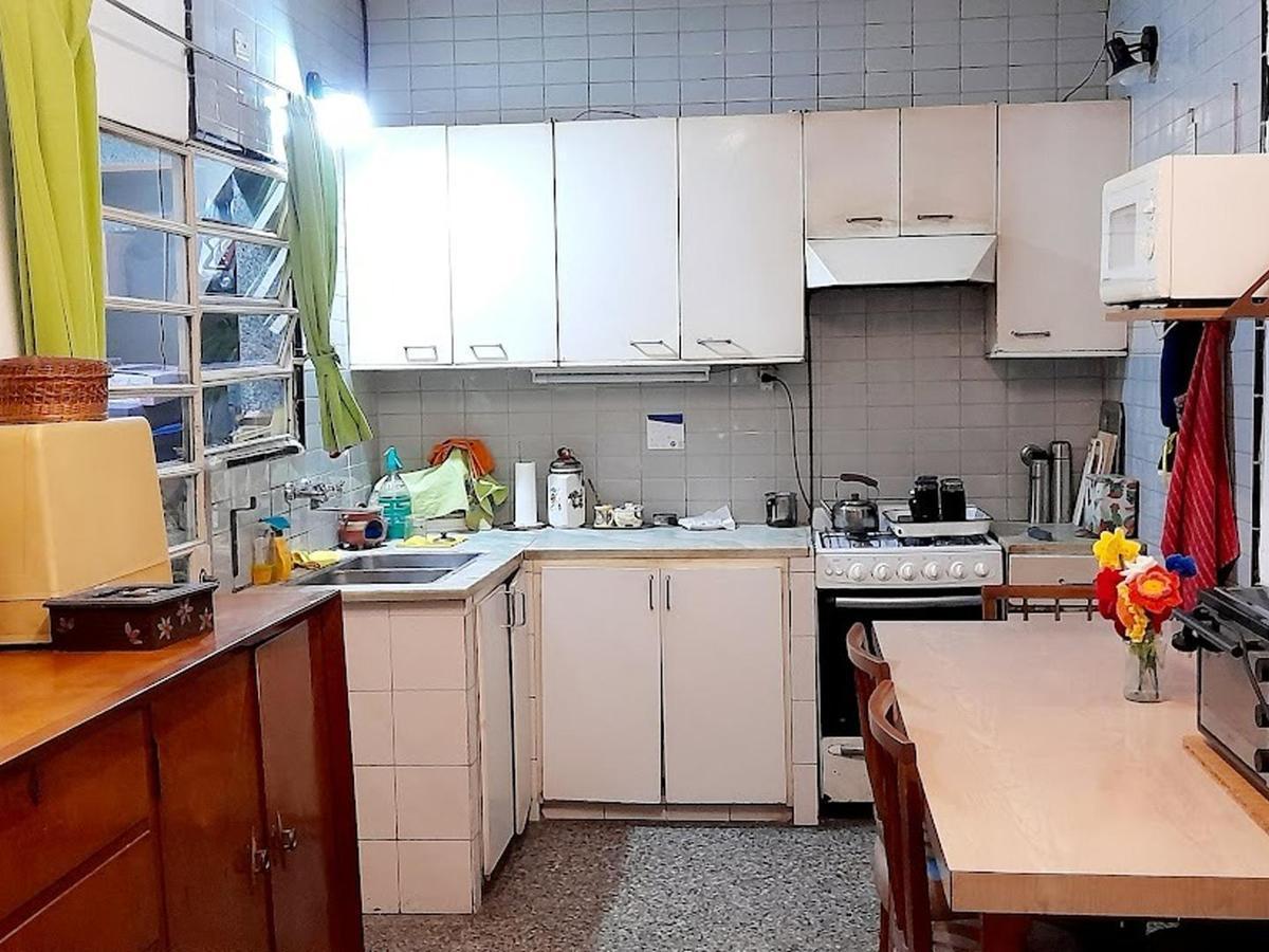 Foto de VENTA CASA 4 DORMITORIOS BARRIO HOSPITALES, imagen 2