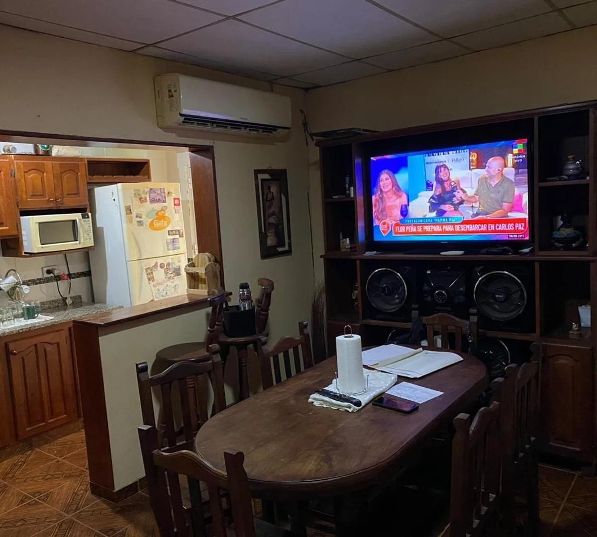 Foto de EN VENTA CASA DE 3 DORMITORIOS CON PATIO Y COCHERA - ALVAREZ, imagen 3