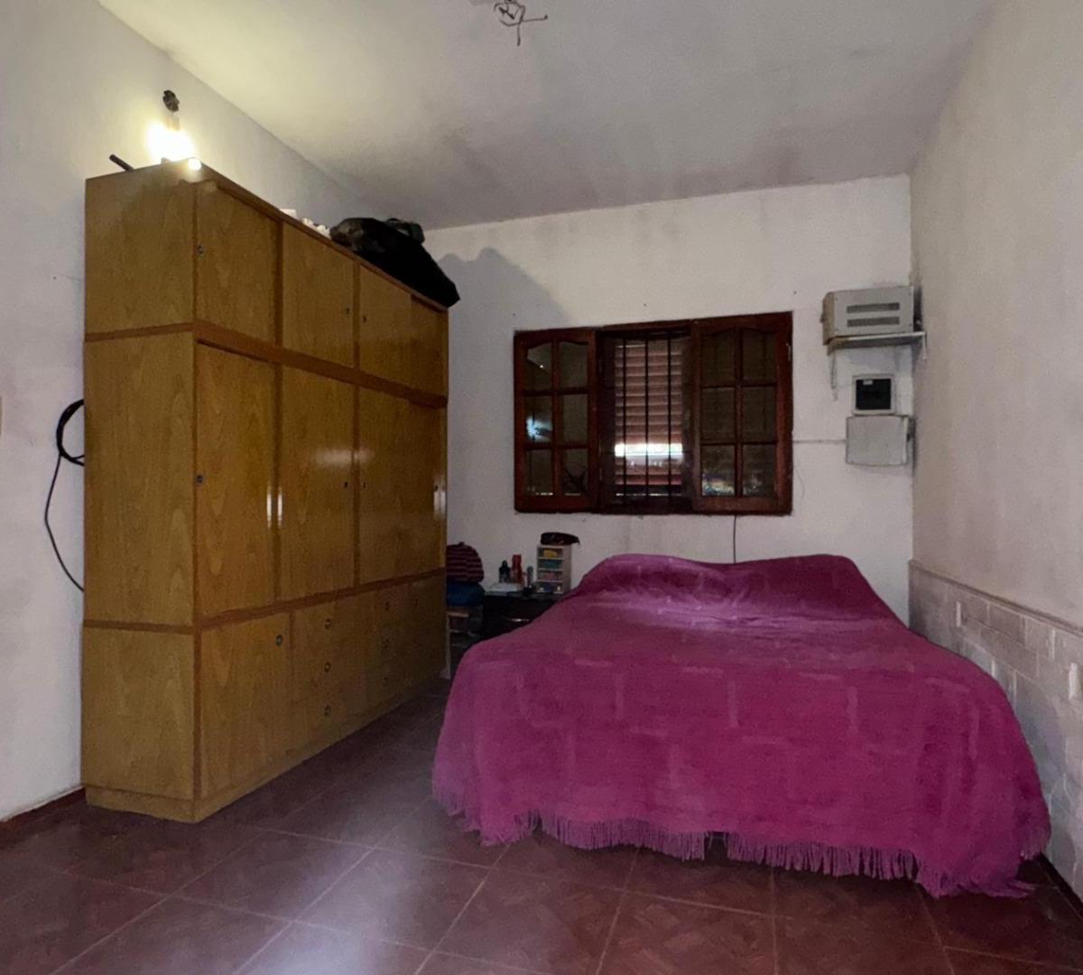 Foto de OPORTUNIDAD VENTA CASA 4 dormitorios + cocheras, imagen 5