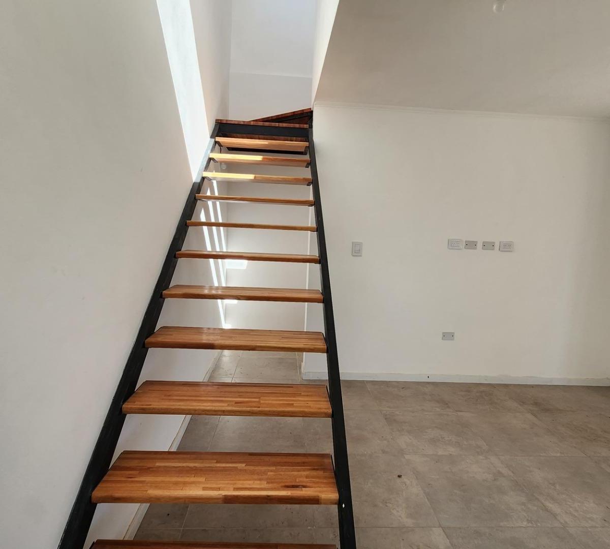 Duplex de Gran Calidad a La Venta en Ibarlucea 3