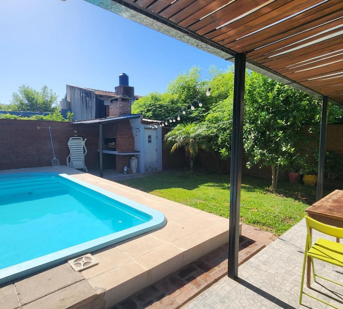 Casa Dos Dorm. con Pileta en Zona Rio 5
