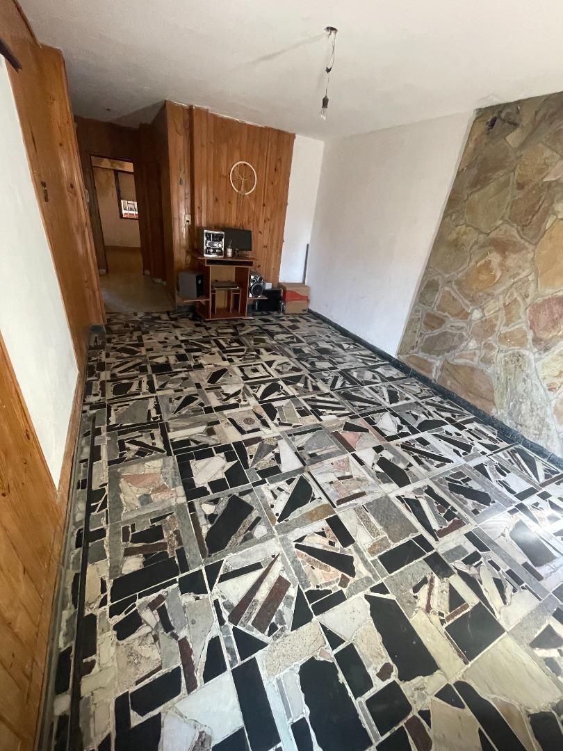 Foto de CASA EN VENTA APTA CREDITO 3 DORMITORIOS PATIO Y COCHERA, imagen 2
