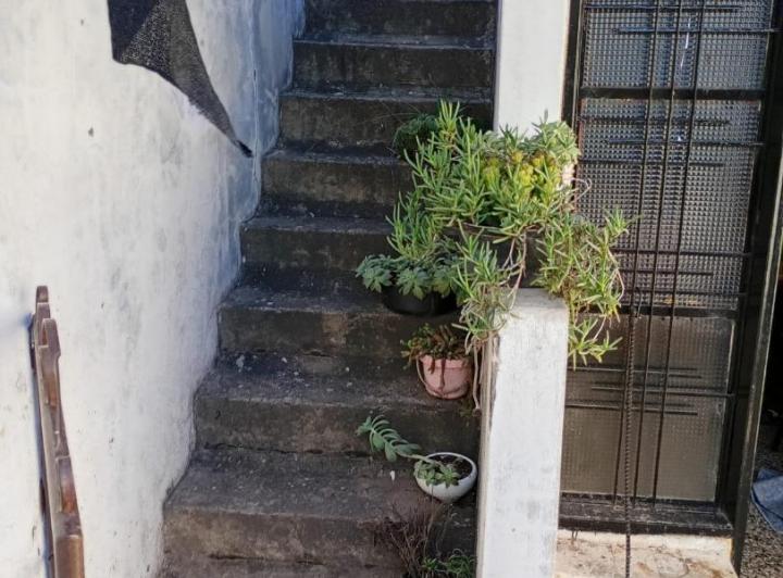 VENTA CASA DE CUATRO DORMITORIOS MULTIFAMILIA EN SAN NICOLAS 2
