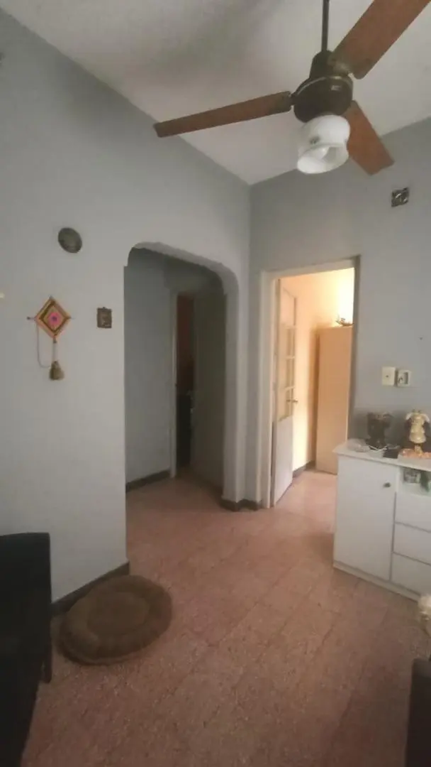 CASA 3 DORMITORIOS CON COCHERA Y PATIO 4