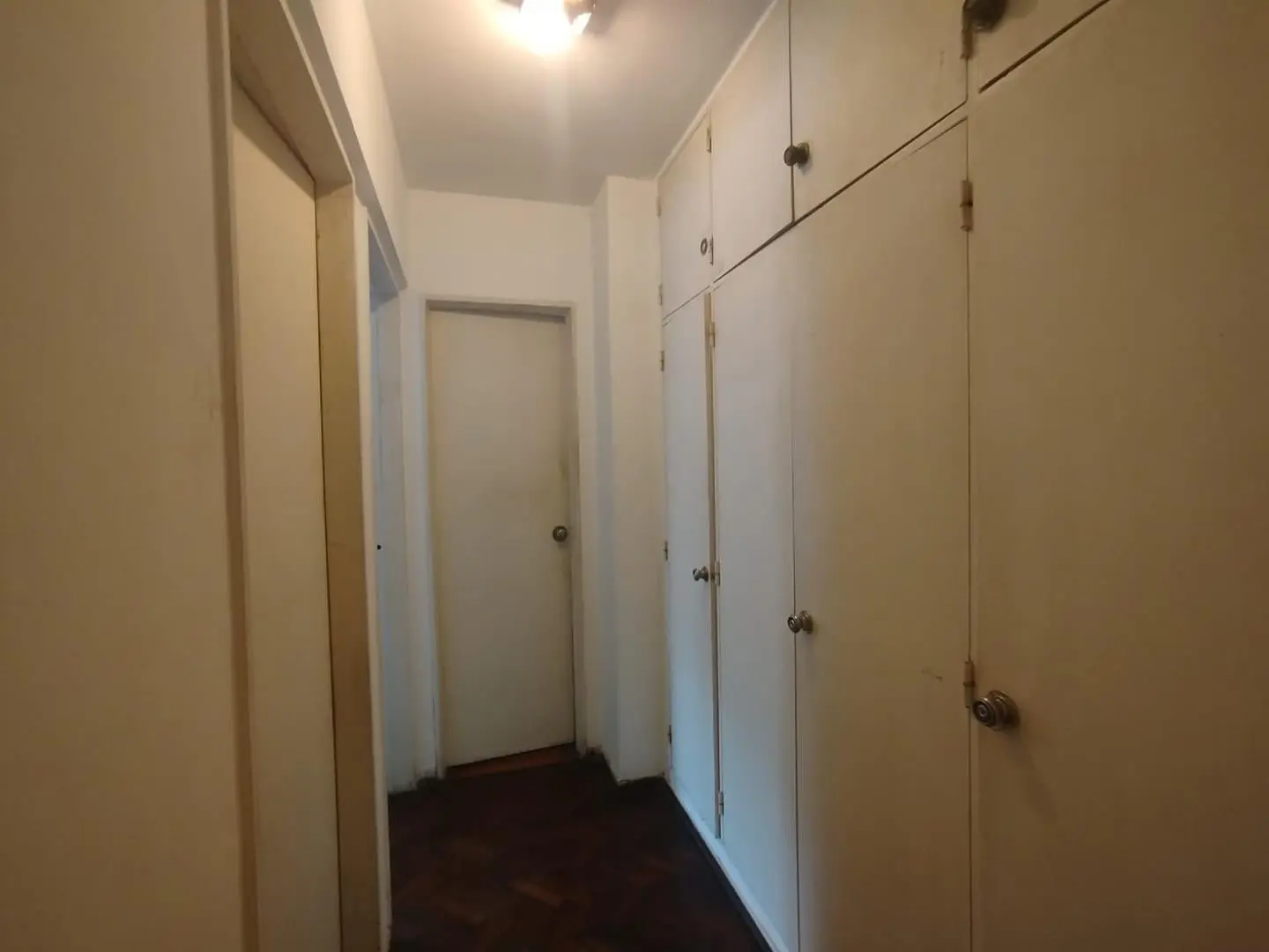 VENTA DE DEPARTAMENTO 2 DORMITORIOS Y COCHERA - B. MARTIN 5