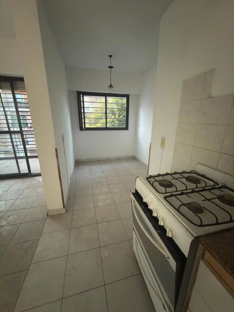 DEPARTAMENTO EN VENTA DE 2 DORMITORIOS APTO CREDITO 4