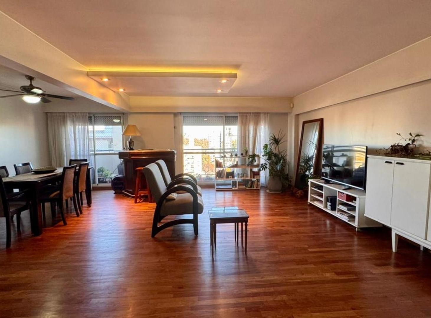 Foto de VENTA DEPARTAMENTO PISO EXCLUSIVO INMEJORABLE ZONA, imagen 1