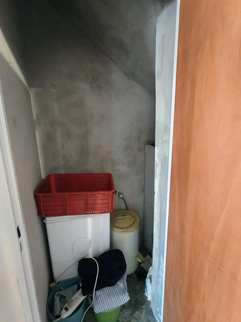 CASA INTERNA UNICA EN VENTA EN DEAN FUNES AL 500:IMPECABLE 5