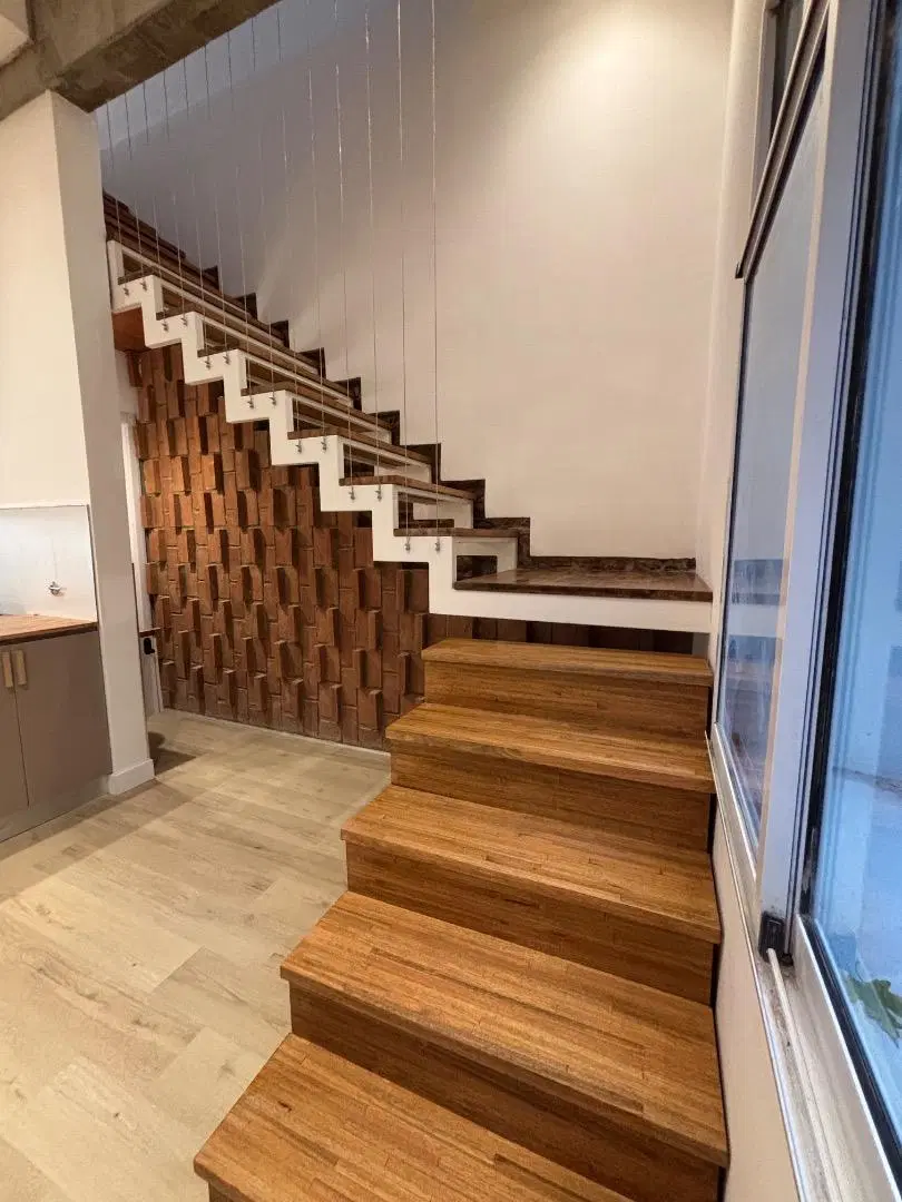 VENTA CASA DE PLANTA ALTA 3 DORMITORIOS AMPLIA TERRAZA 4