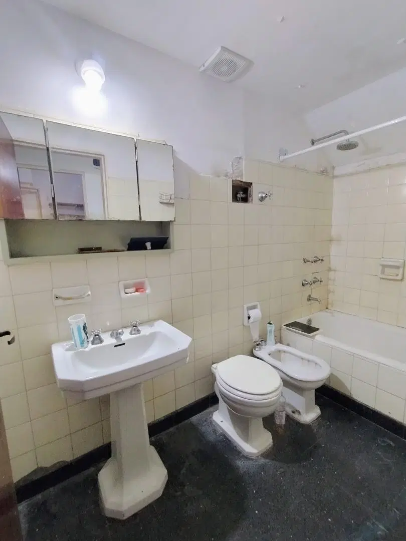 SE VENDE DEPARTAMENTO PB 2 DORMITORIOS EN ZONA RÍO 5