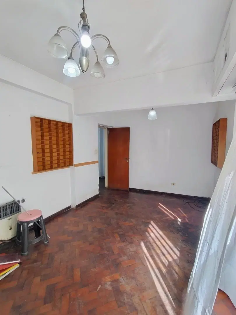 SE VENDE DEPARTAMENTO PB 2 DORMITORIOS EN ZONA RÍO 4