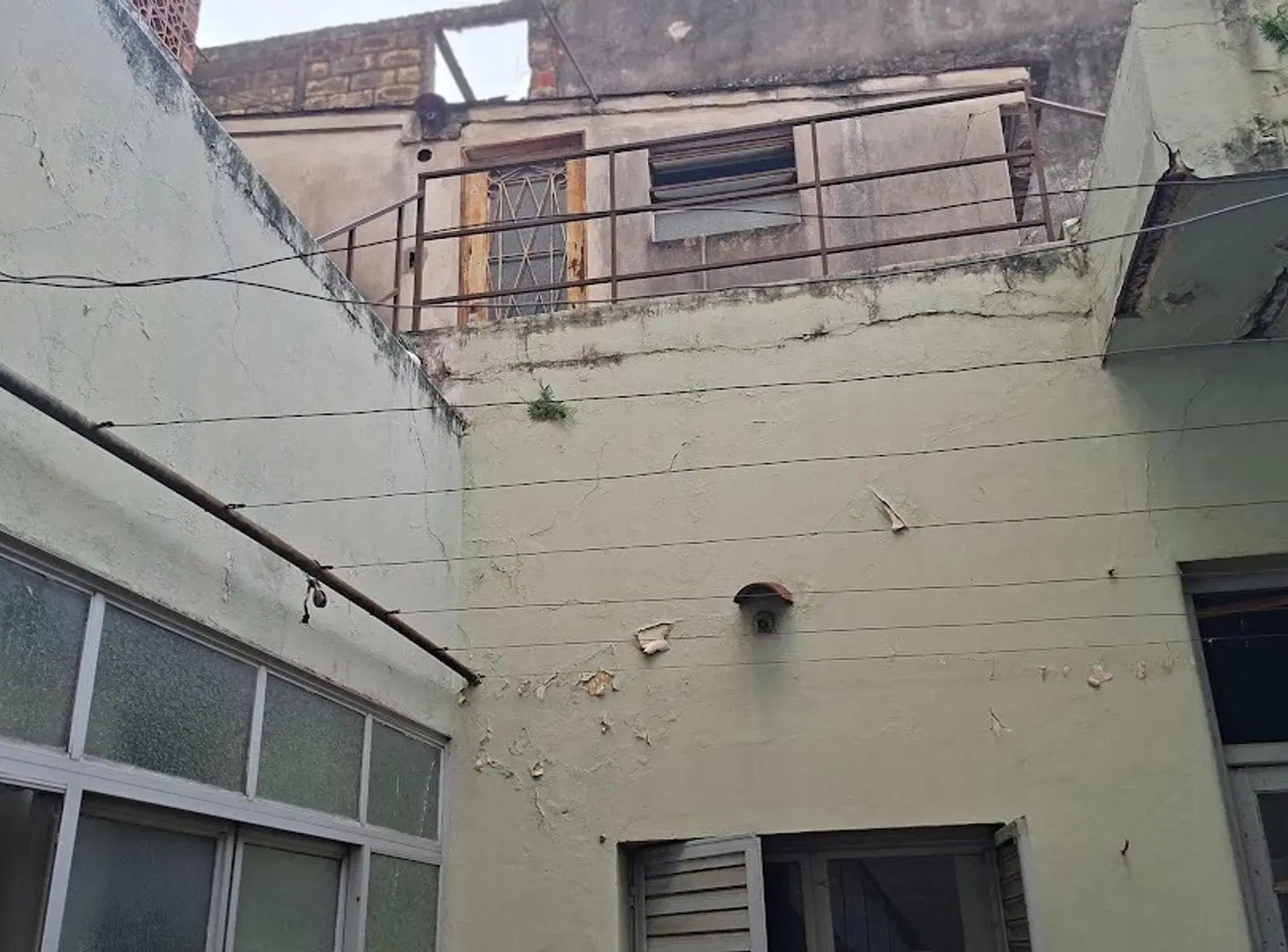 CASA O LOTE LOURDES 9.10M2 DE FRENTE 2