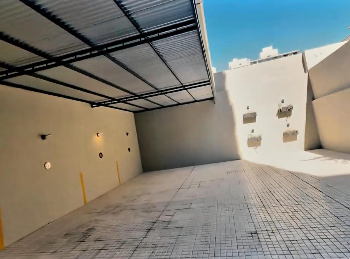 Foto de COCHERA A LA VENTA EN LOURDES, imagen 1