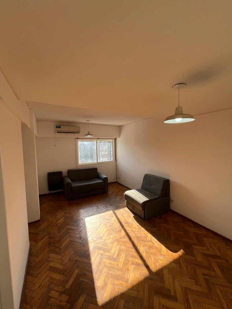 Foto de DEPARTAMENTO 1 DORMITORIO CON EXCELENTE ILUMINACIÓN, imagen 1