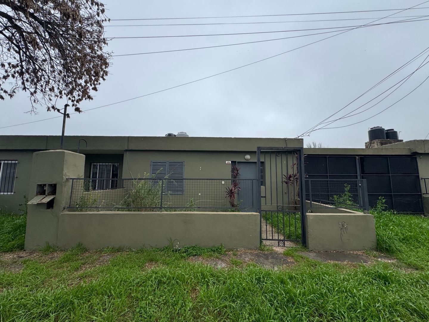 Foto de CASA DOS DORMITORIOS CON COCHERA Y PATIO EN BAIGORRIA, imagen 1