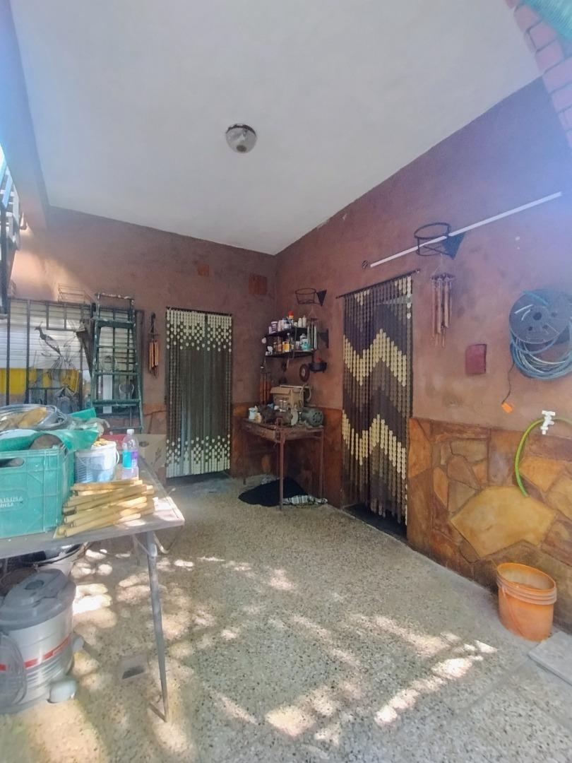 Foto de SE VENDE CASA AL FRENTE EN EMPALME GRANEROS, imagen 1
