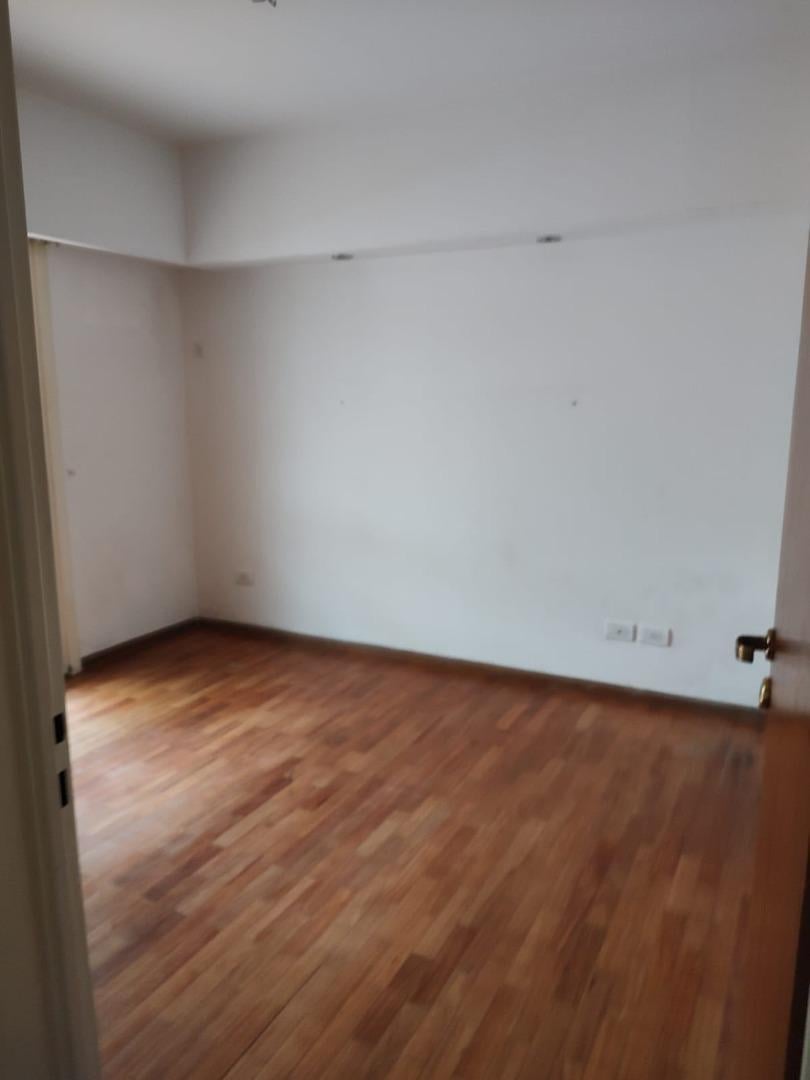 Foto de VENTA DEPARTAMENTO 2 DORMITORIOS CON COCHERA, imagen 4