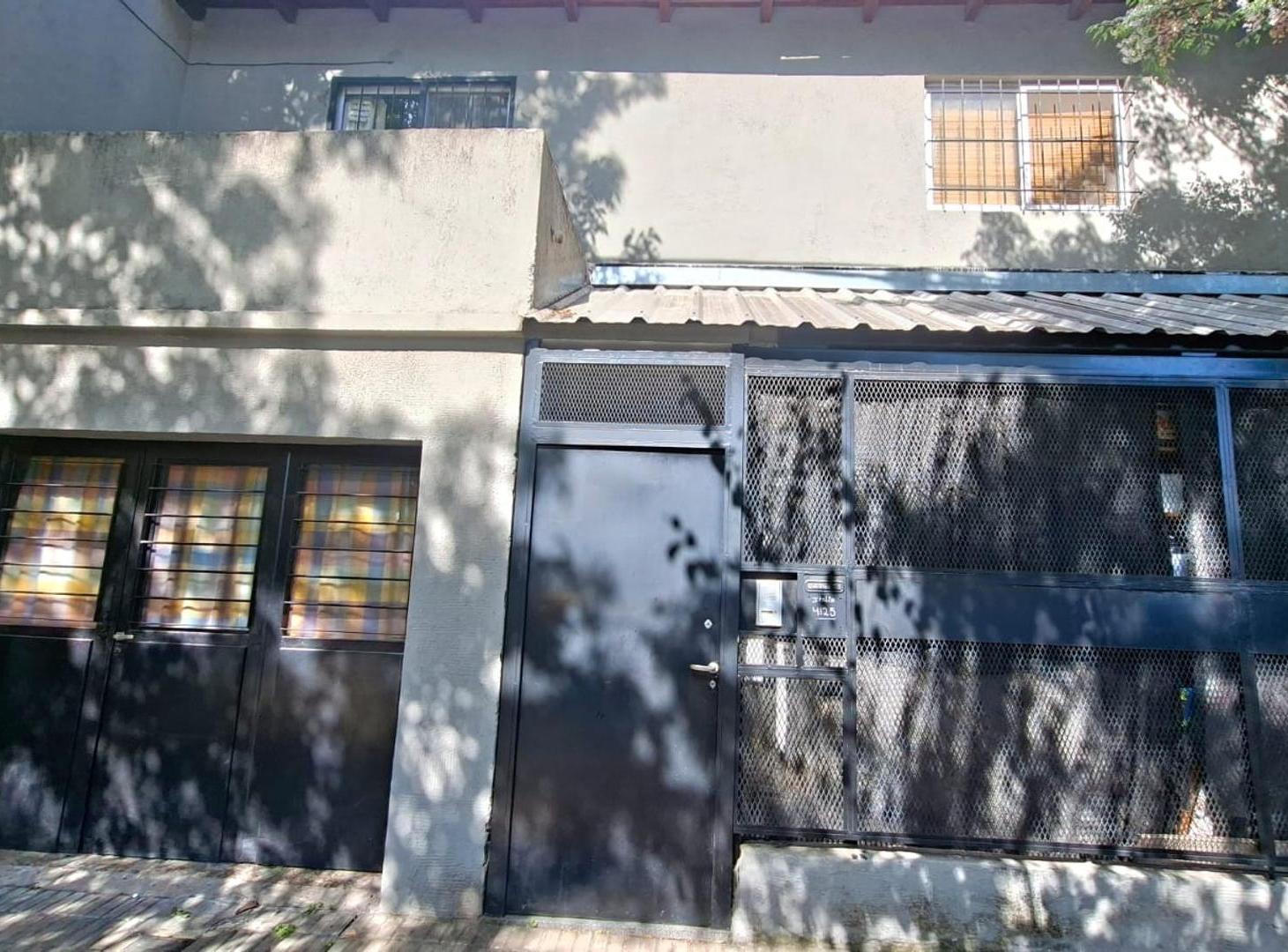 Foto de CASA EN VENTA DE 4 DORMITORIOS CON AMPLIO PATIO, imagen 1