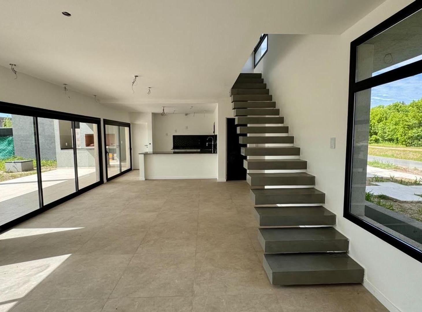 Foto de VENTA CASA EN DON MATEO FUNES, imagen 5