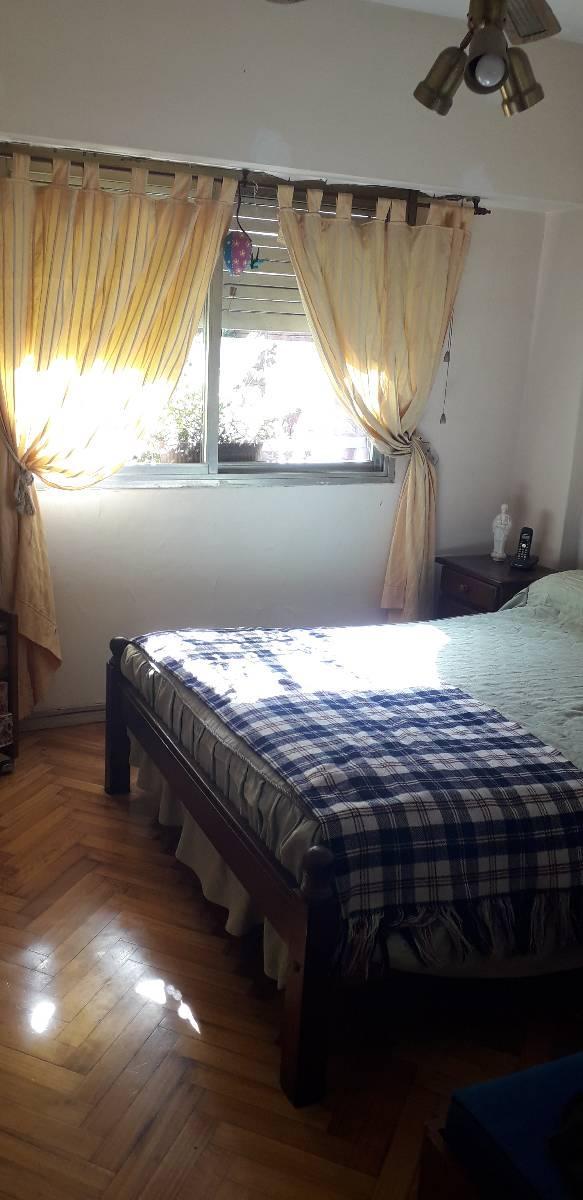 4 Ambientes con Amplio Patio Jardin - Guayaquil y José María Moreno 1