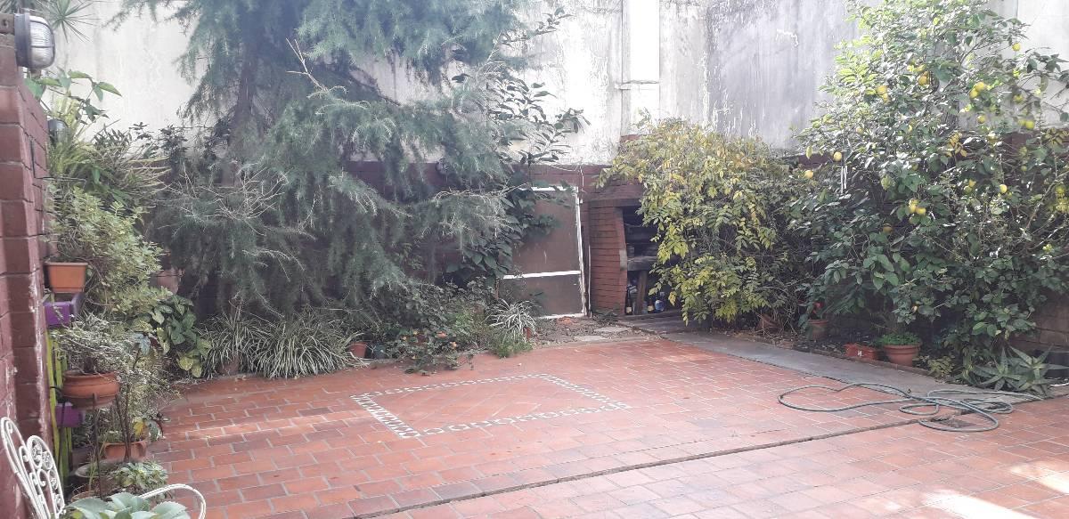 4 Ambientes con Amplio Patio Jardin - Guayaquil y José María Moreno 3