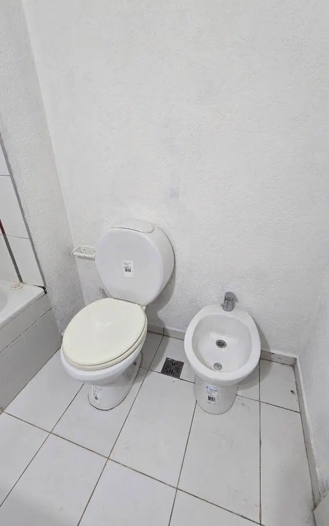 Monoambiente excelente con balcón 5