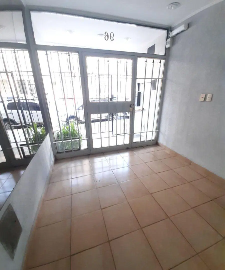 Terrada y Yerbal - 2 ambientes con balcon y patio 8