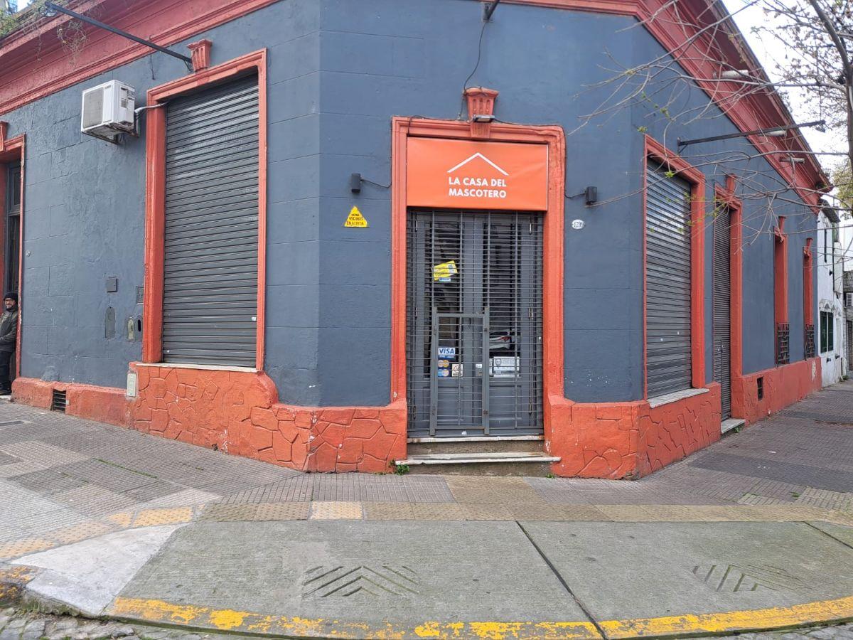 Foto de Esquina 176m2, imagen 1