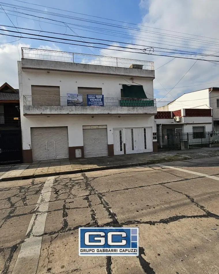 Casa en venta Villa Luzuriaga Tipo Americana ¡Gran Oportunidad! 3