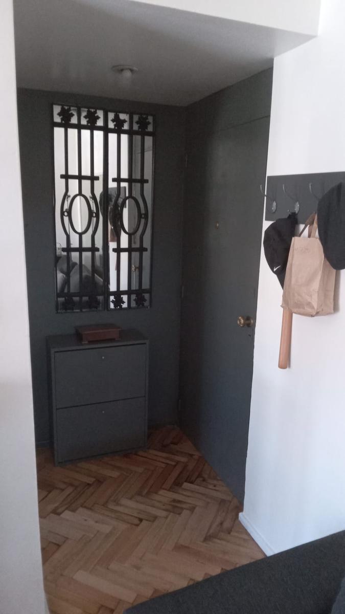 Departamento en Venta de Dos Ambientes Al Frente con Balcon 3