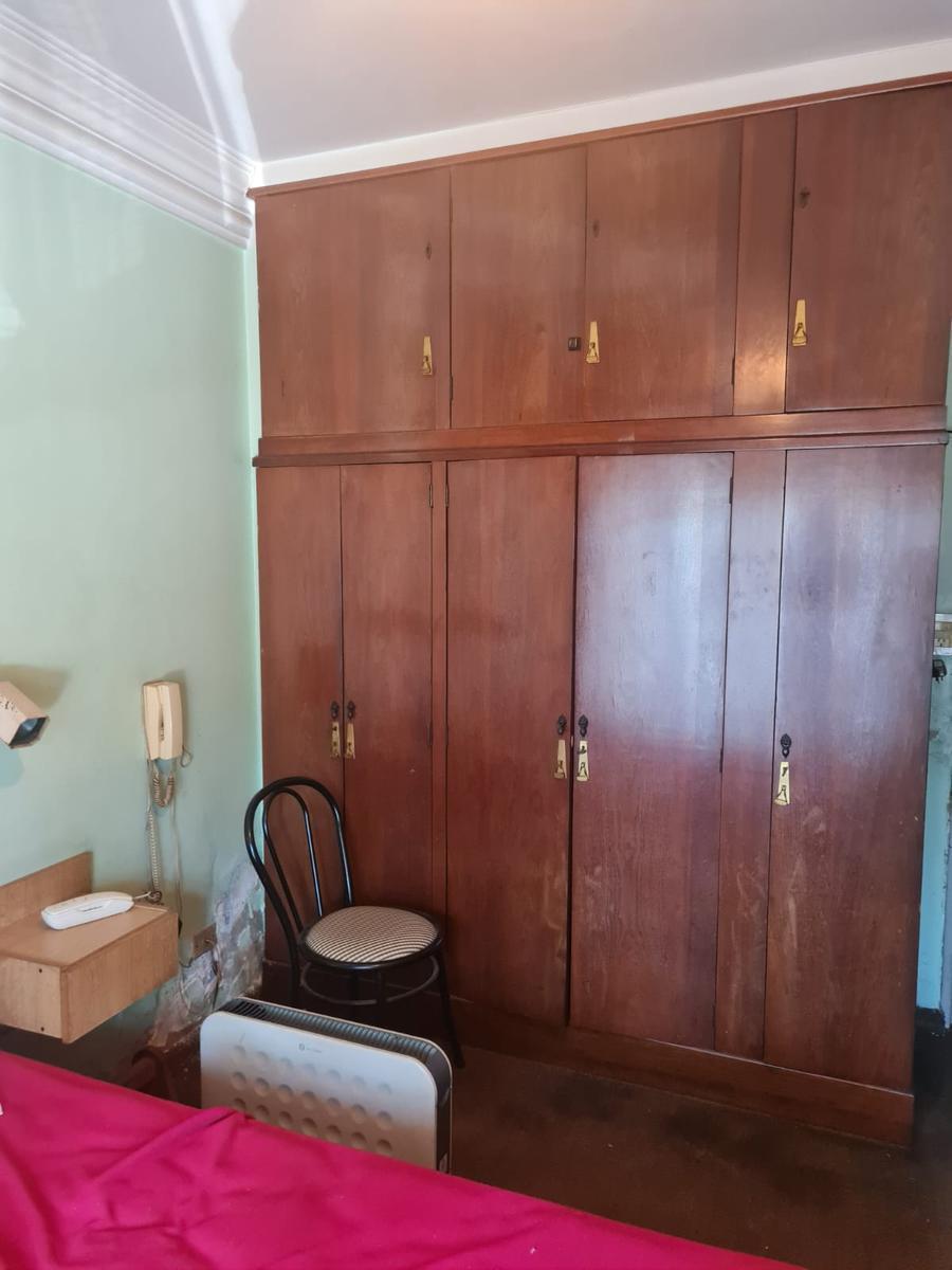 Casa en Venta 3 Dorm. + Consultorio + Jardin + Pileta + Cochera y Dependencia 5