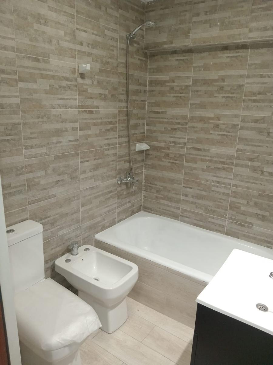 Foto de Departamento en venta al frente con balcon, imagen 4