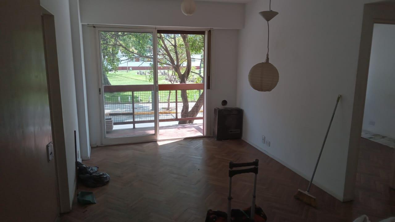 Departamento en  alquiler 2ambientes con balcon al frente