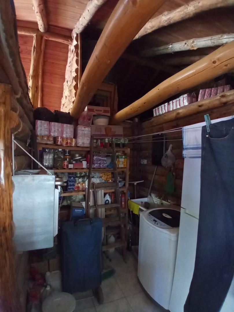 Casa 3 Dorm. y Amplia Cochera 4